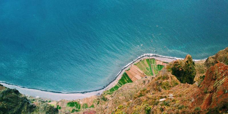 工业管理新范式：以运营优化驱动数字化转型的战略路径